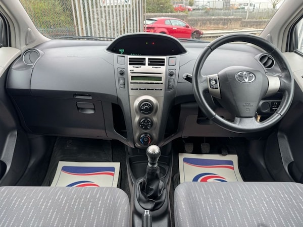 Used Toyota Yaris 2009 for sale - 74169568: Photo 17
