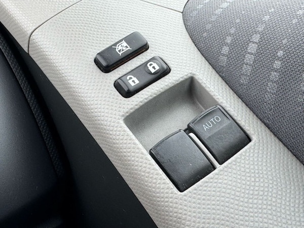 Used Toyota Yaris 2009 for sale - 74169568: Photo 26