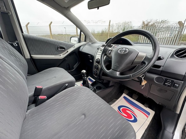 Used Toyota Yaris 2009 for sale - 74169568: Photo 28