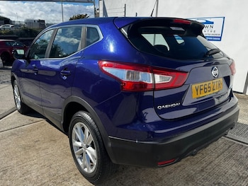 Used Nissan Qashqai 2015 for sale - 75986534: Photo 3