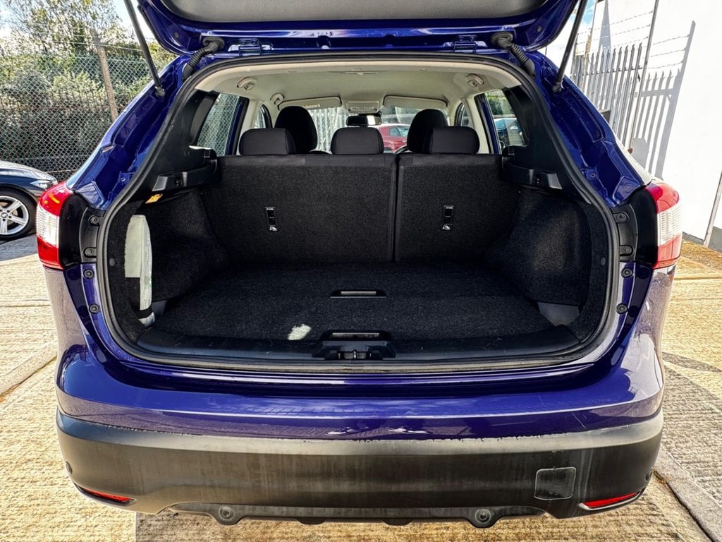 Used Nissan Qashqai 2015 for sale - 75986534: Photo 6