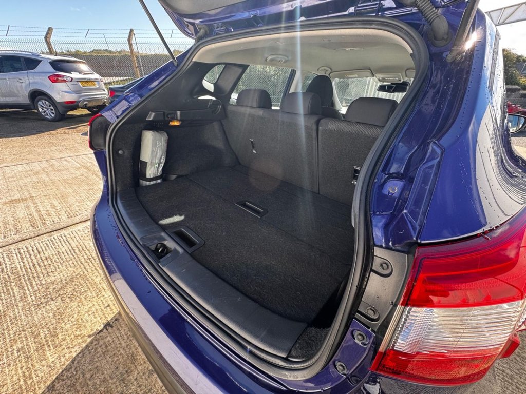 Used Nissan Qashqai 2015 for sale - 75986534: Photo 8