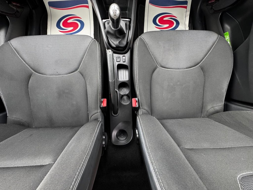 Used Renault Clio 2015 for sale - 76563323: Photo 17