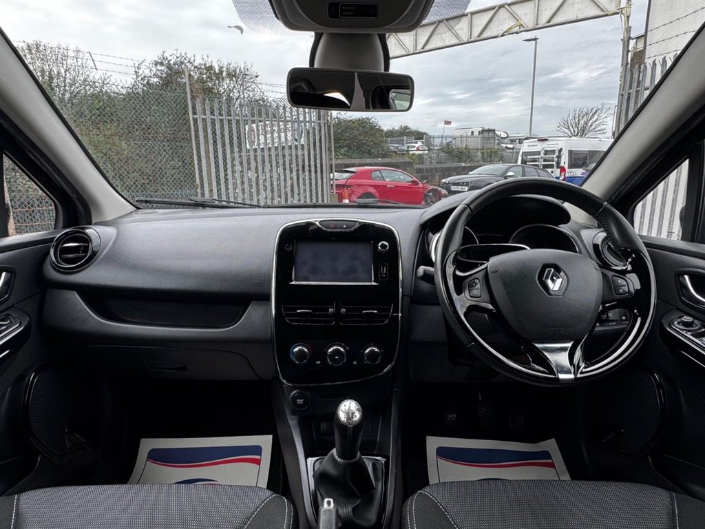Used Renault Clio 2015 for sale - 76563323: Photo 18