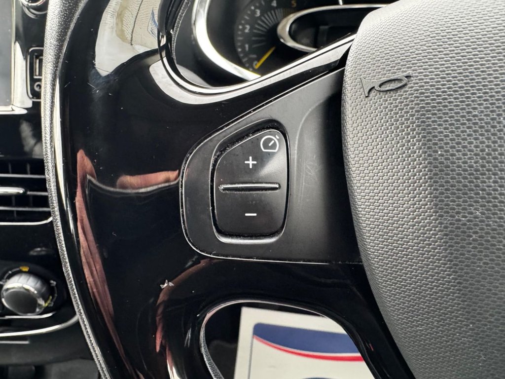 Used Renault Clio 2015 for sale - 76563323: Photo 20