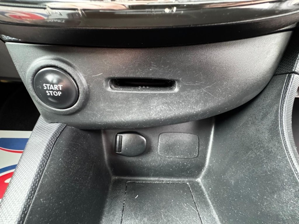 Used Renault Clio 2015 for sale - 76563323: Photo 32