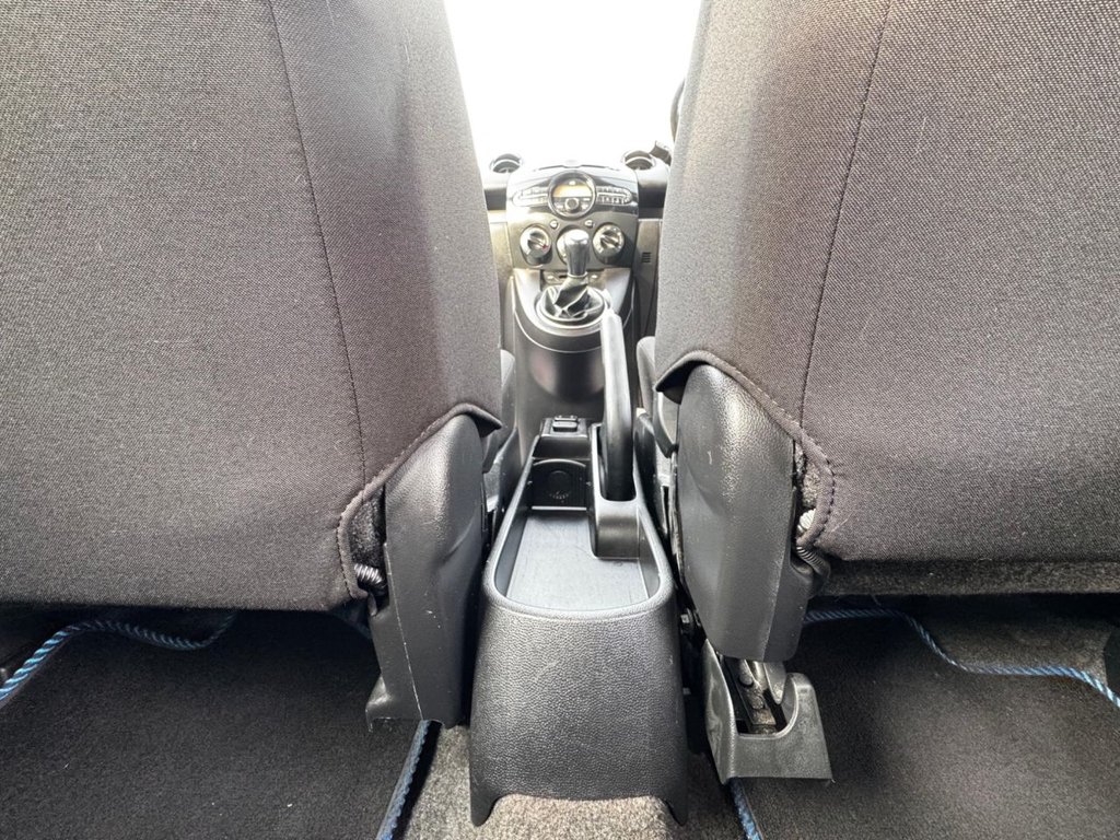 Used Mazda Mazda2 2011 for sale - 77991542: Photo 17