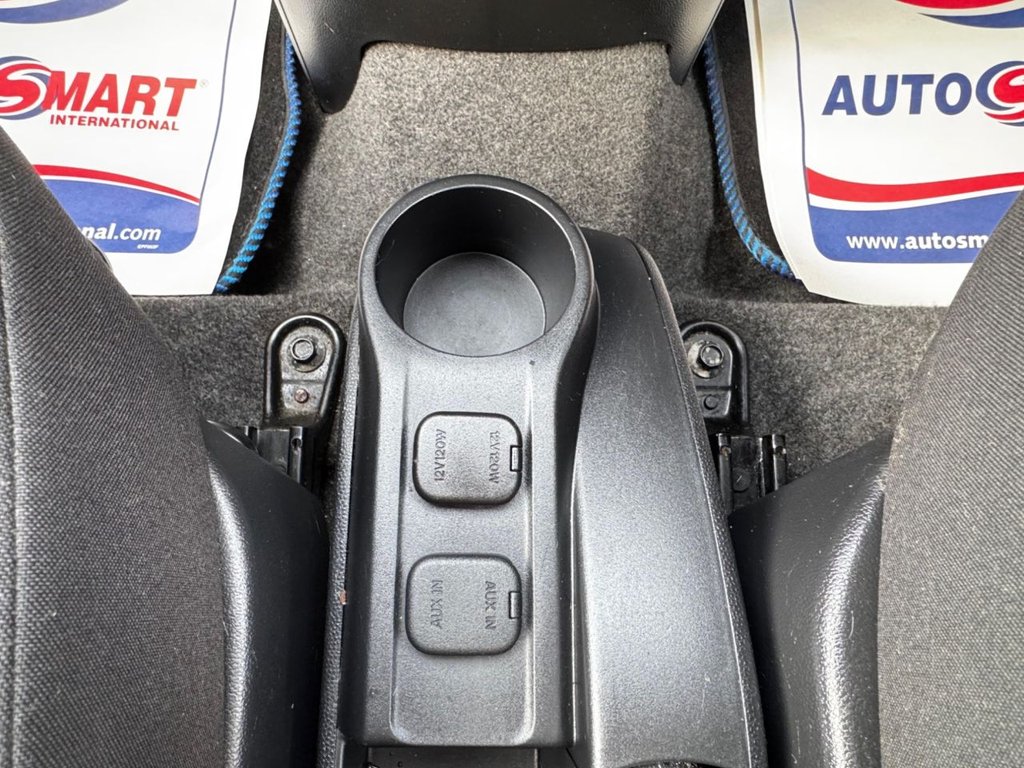 Used Mazda Mazda2 2011 for sale - 77991542: Photo 24