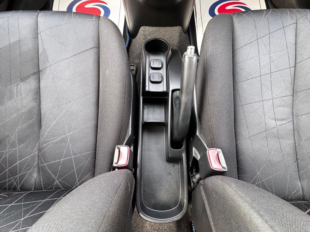 Used Mazda Mazda2 2011 for sale - 77991542: Photo 25