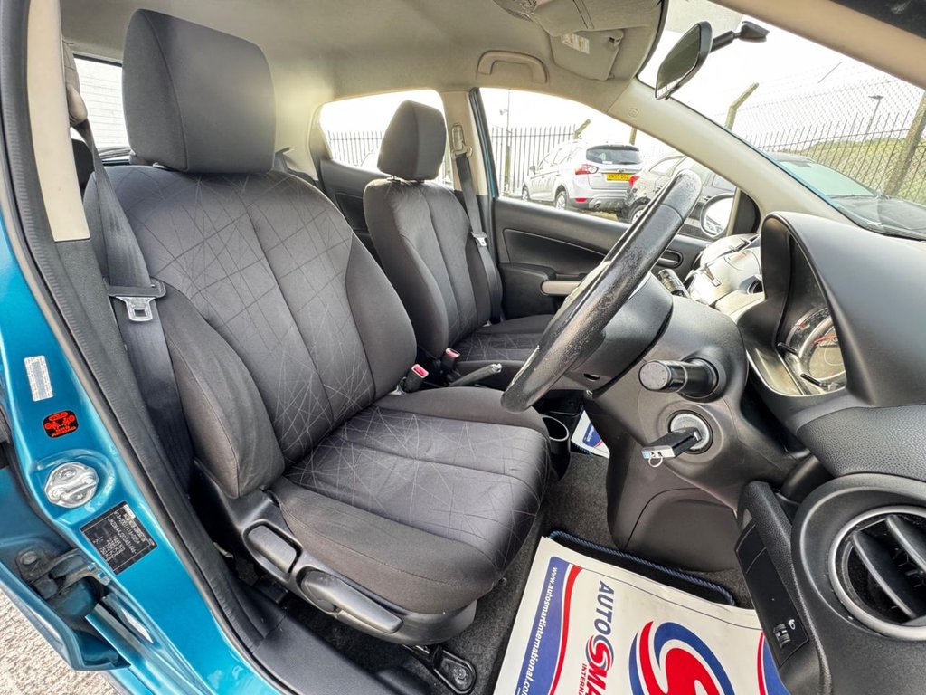 Used Mazda Mazda2 2011 for sale - 77991542: Photo 28