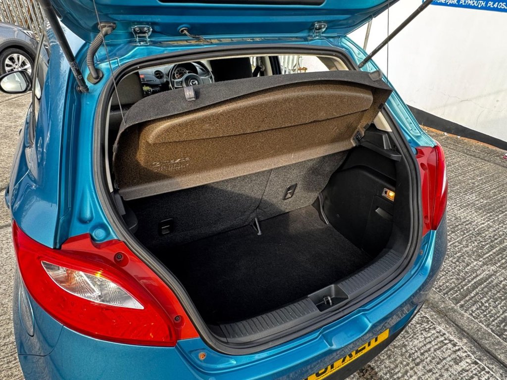 Used Mazda Mazda2 2011 for sale - 77991542: Photo 7