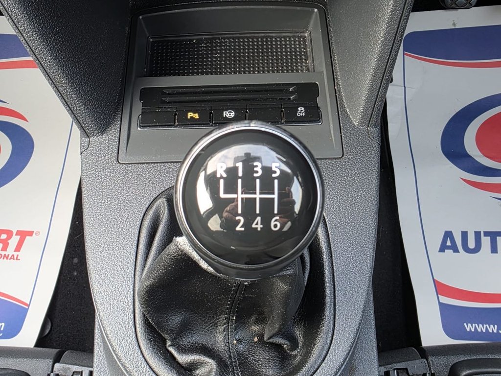 Used Volkswagen Touran 2013 for sale - 77064938: Photo 35