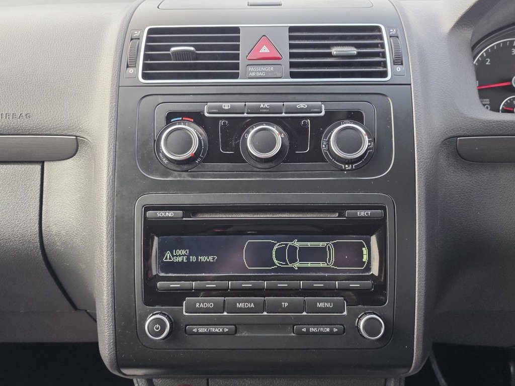 Used Volkswagen Touran 2013 for sale - 77064938: Photo 36