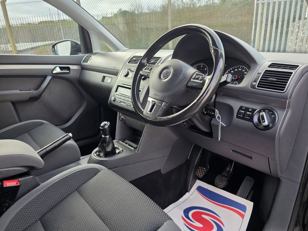 Used Volkswagen Touran 2013 for sale - 77064938: Photo 39