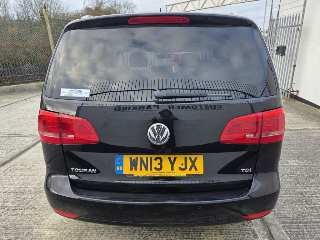 Used Volkswagen Touran 2013 for sale - 77064938: Photo 5