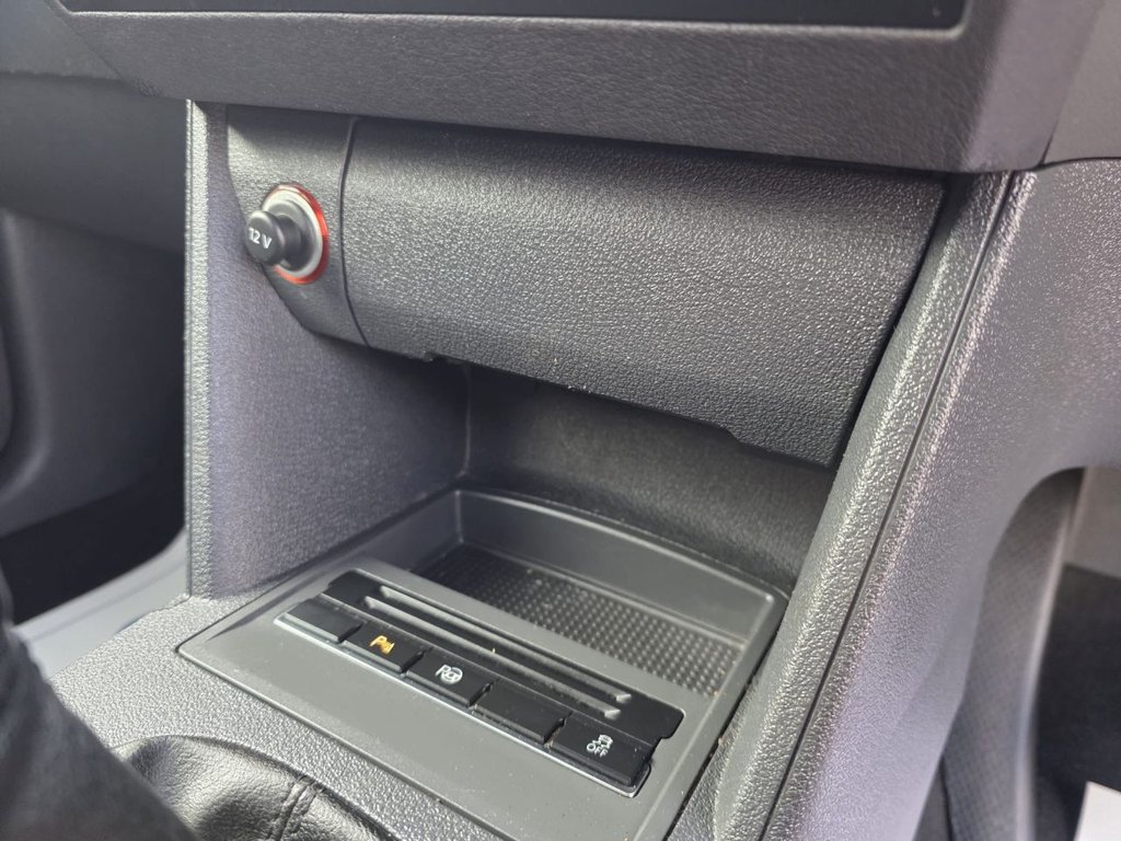 Used Volkswagen Touran 2013 for sale - 77064938: Photo 50