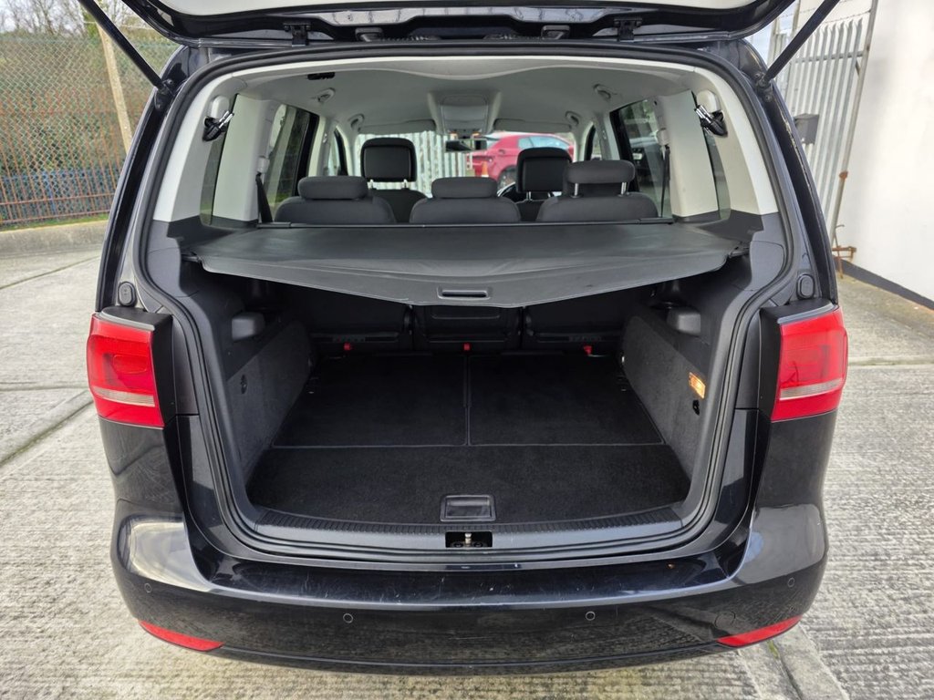 Used Volkswagen Touran 2013 for sale - 77064938: Photo 6