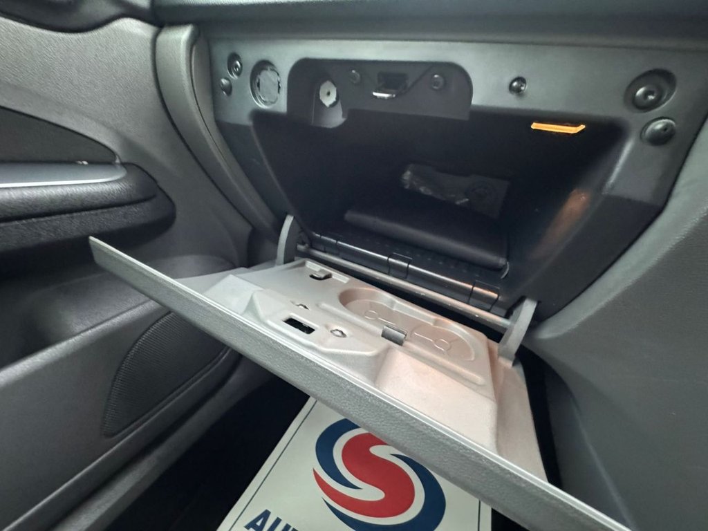 Used Ford Focus 2010 for sale - 77642796: Photo 35