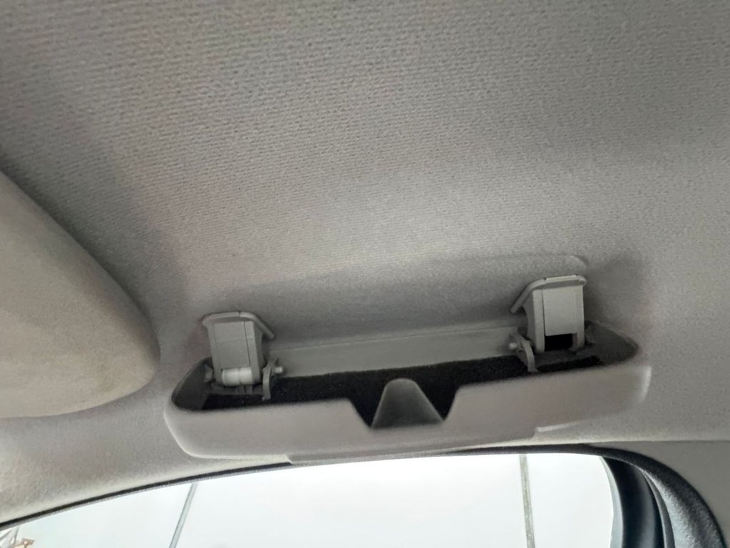 Used Ford Focus 2010 for sale - 77642796: Photo 38