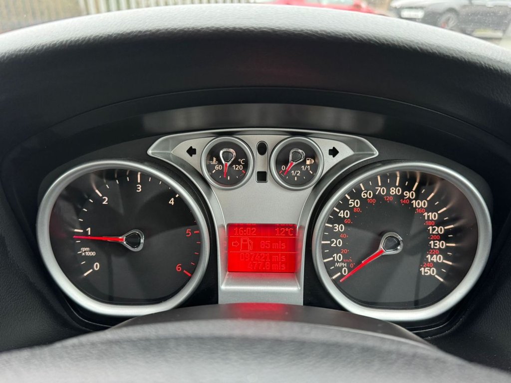 Used Ford Focus 2010 for sale - 77642796: Photo 42