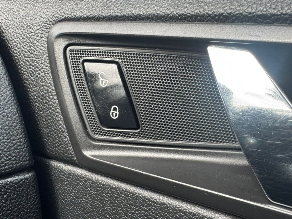 Used Skoda Superb 2011 for sale - 77734854: Photo 44