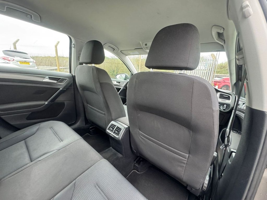 Used Volkswagen Golf 2013 for sale - 77920494: Photo 21