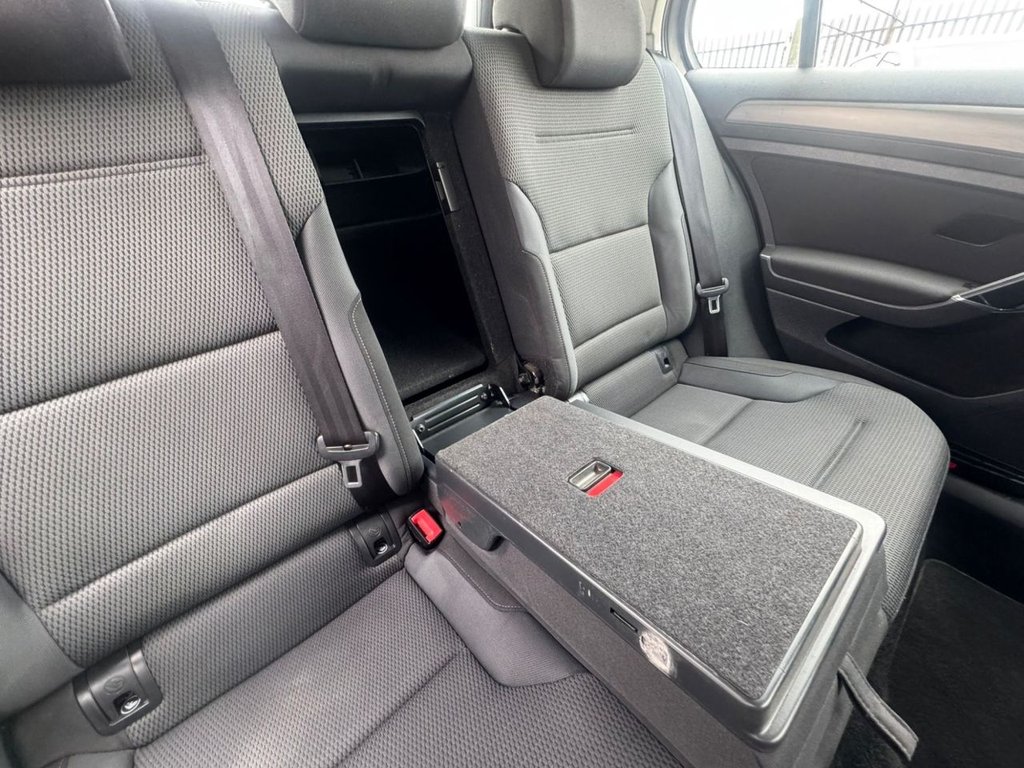 Used Volkswagen Golf 2013 for sale - 77920494: Photo 23