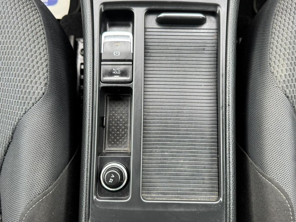 Used Volkswagen Golf 2013 for sale - 77920494: Photo 32