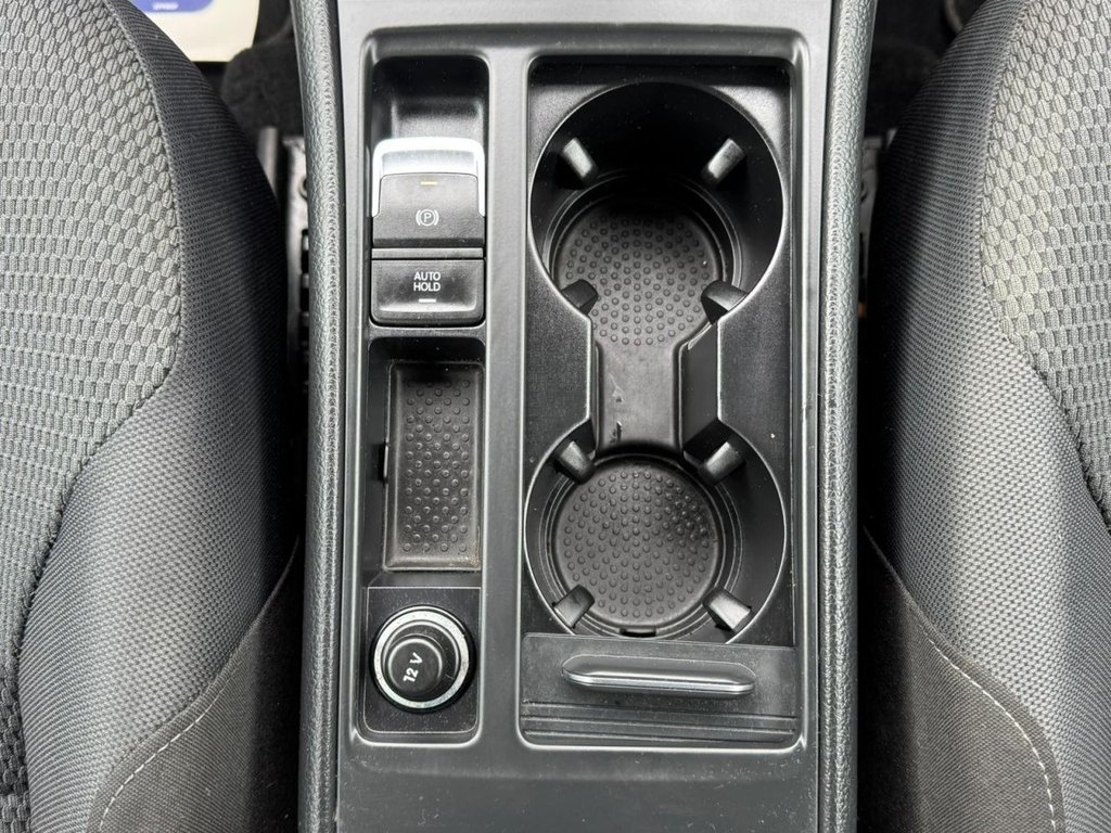 Used Volkswagen Golf 2013 for sale - 77920494: Photo 33