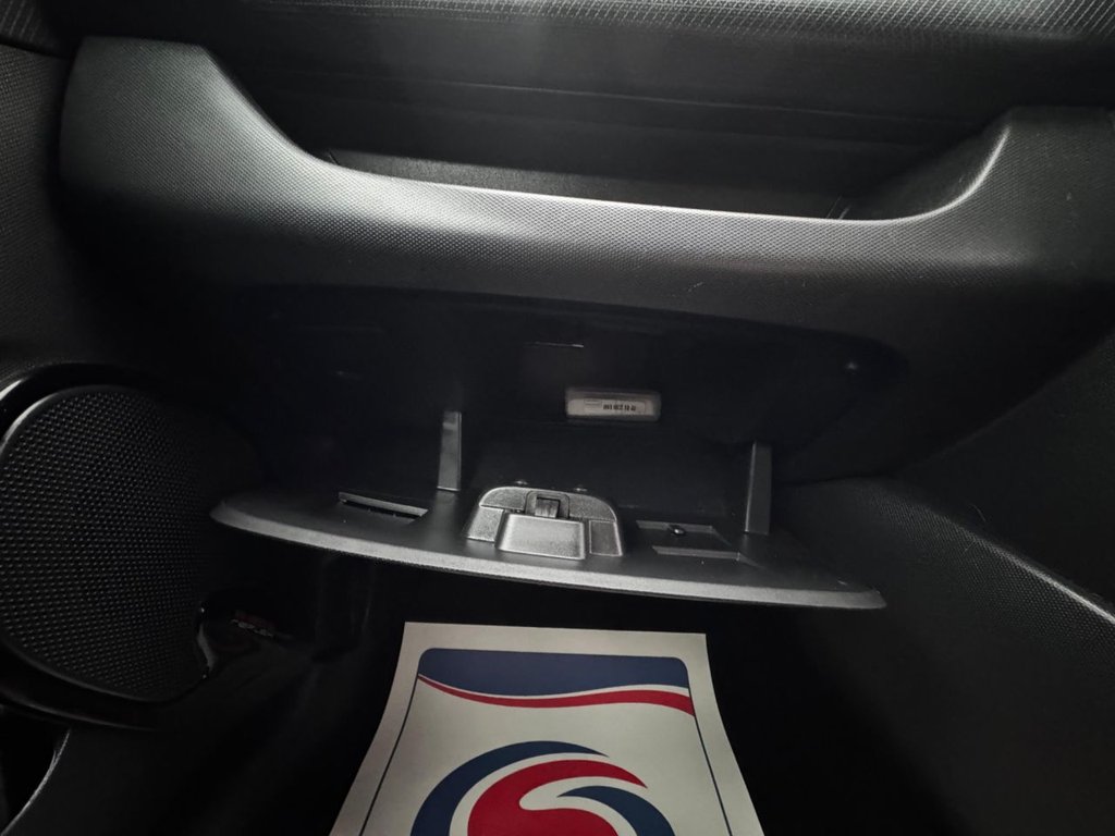 Used Renault Clio 2013 for sale - 77038495: Photo 32