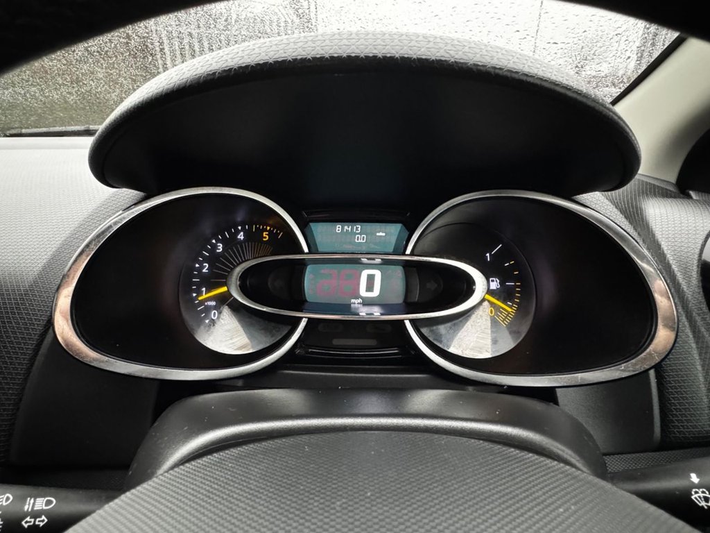 Used Renault Clio 2013 for sale - 77038495: Photo 38