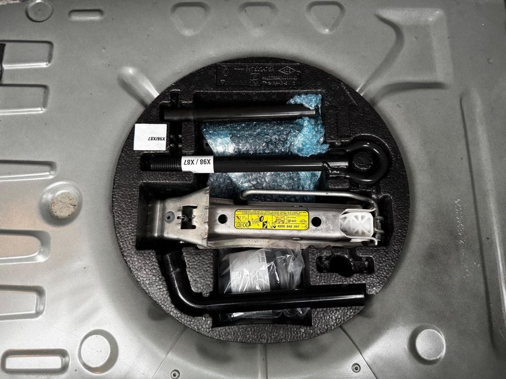 Used Renault Clio 2013 for sale - 77038495: Photo 7