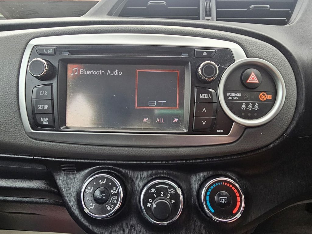 Used Toyota Yaris 2013 for sale - 77708915: Photo 26