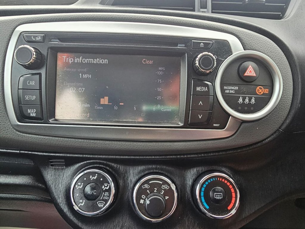 Used Toyota Yaris 2013 for sale - 77708915: Photo 29