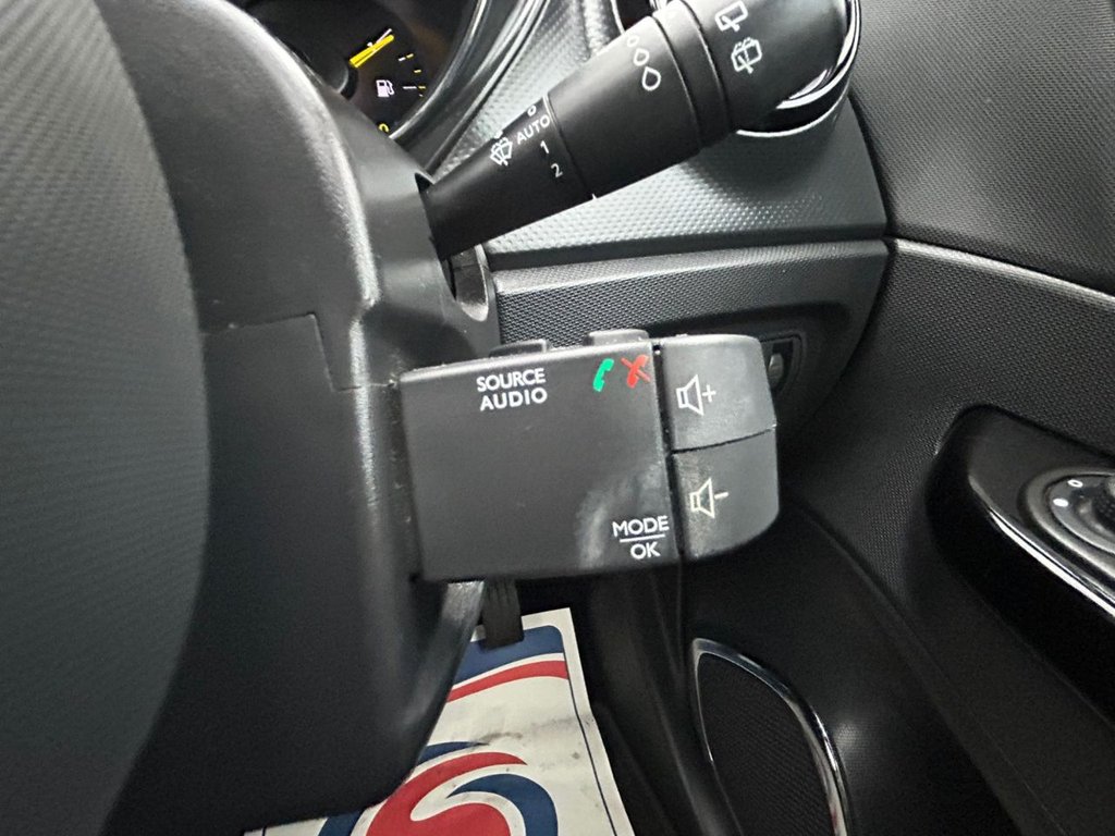 Used Renault Captur 2014 for sale - 77614104: Photo 27