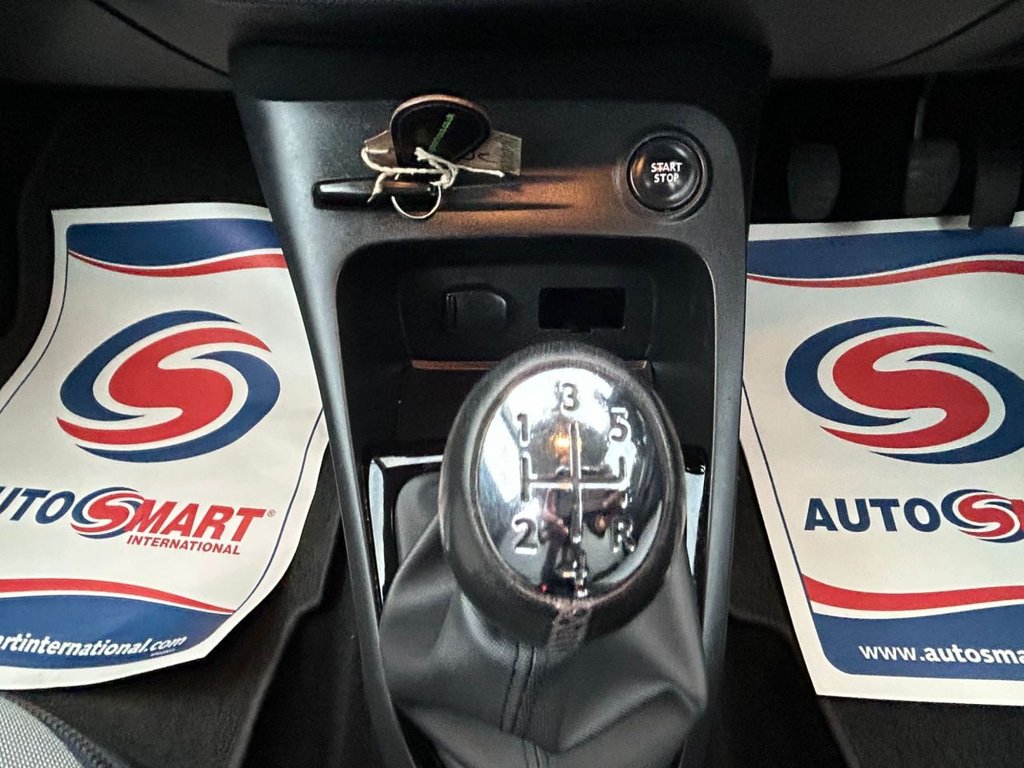 Used Renault Captur 2014 for sale - 77614104: Photo 31