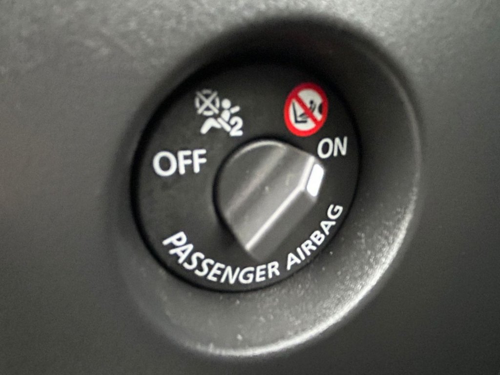 Used Renault Captur 2014 for sale - 77614104: Photo 35