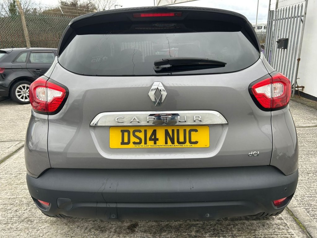 Used Renault Captur 2014 for sale - 77614104: Photo 5