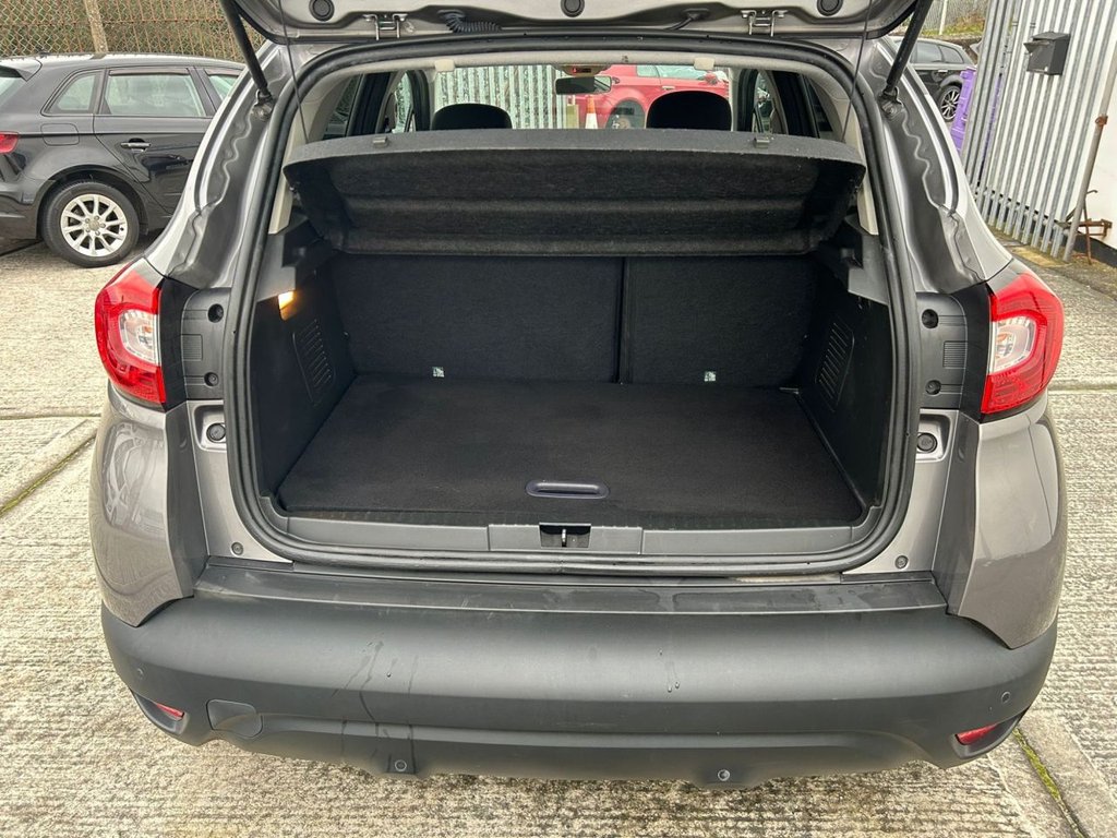 Used Renault Captur 2014 for sale - 77614104: Photo 6