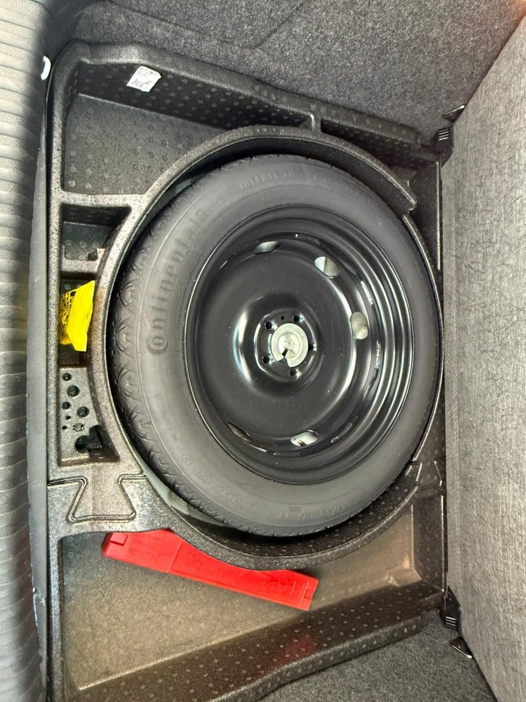 Used Volkswagen Tiguan 2014 for sale - 76361603: Photo 9