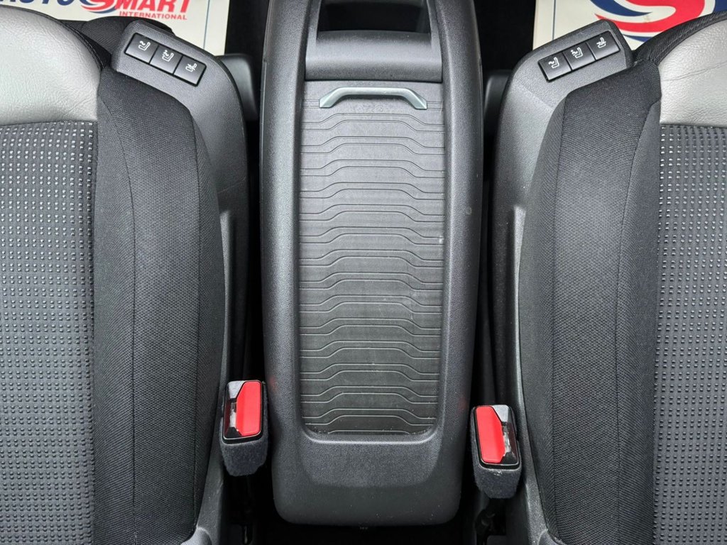 Used Citroen C4 Picasso 2015 for sale - 77342071: Photo 23