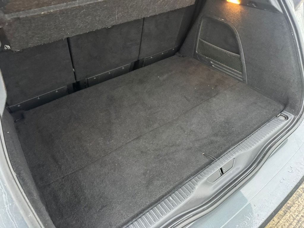 Used Citroen C4 Picasso 2015 for sale - 77342071: Photo 6