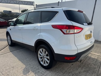Used Ford Kuga 2015 for sale - 75495256: Photo