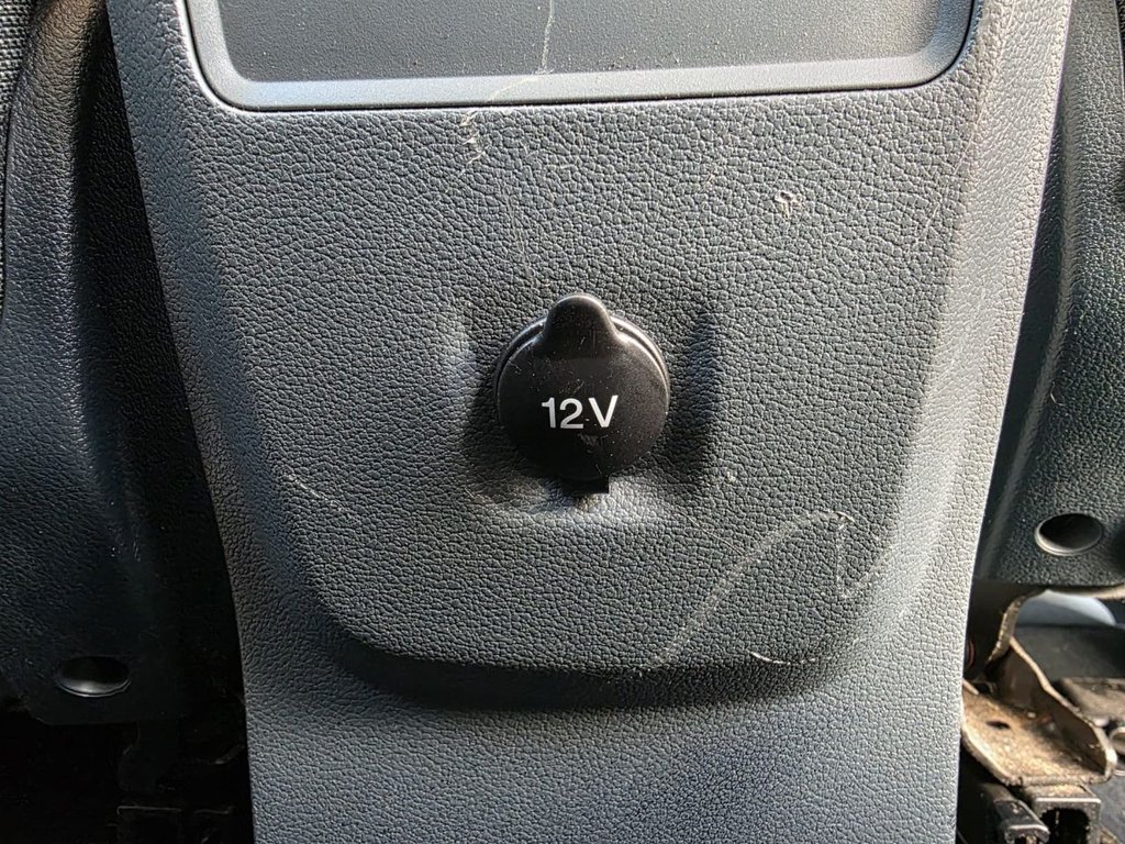 Used Ford C-Max 2015 for sale - 76923810: Photo 19