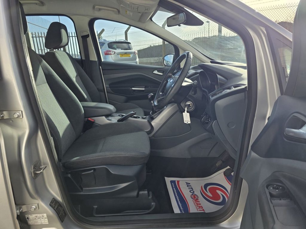 Used Ford C-Max 2015 for sale - 76923810: Photo 34