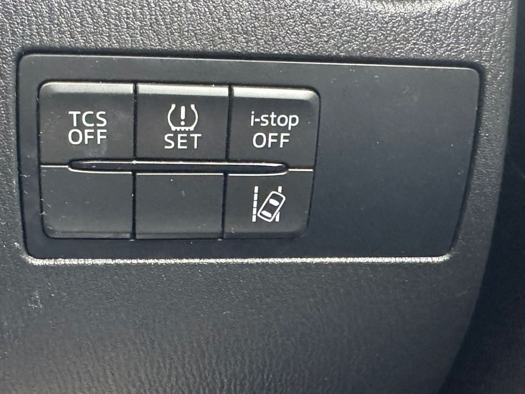 Used Mazda CX-3 2015 for sale - 77780876: Photo 33