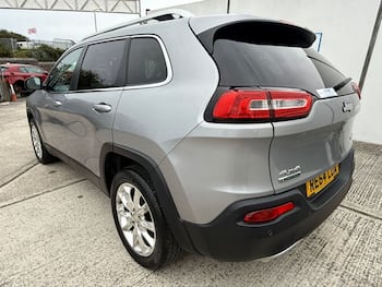 Used Jeep Cherokee 2014 for sale - 79738372: Photo