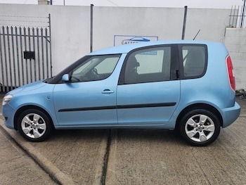 Used Skoda Roomster 2013 for sale - 76163215: Photo 2