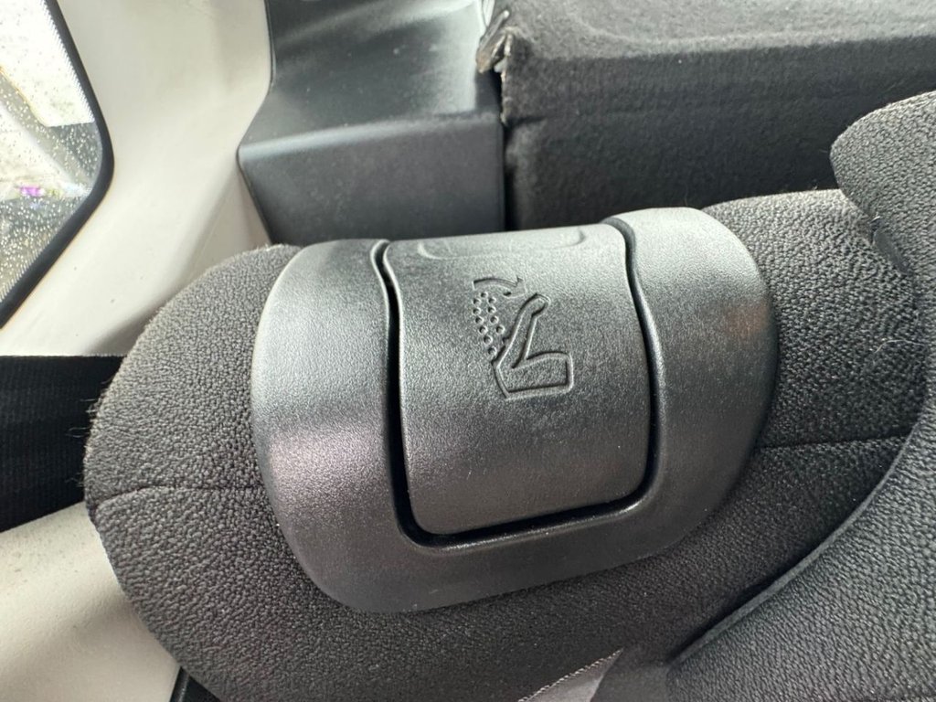 Used Citroen C3 Picasso 2010 for sale - 77507955: Photo 21