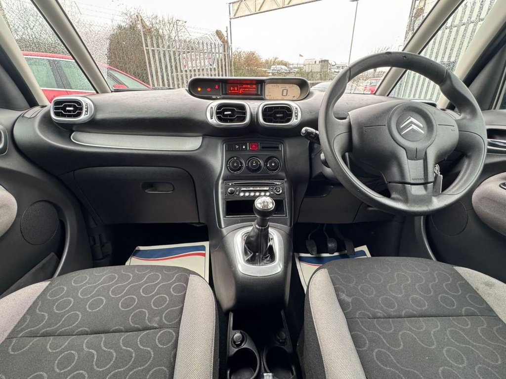 Used Citroen C3 Picasso 2010 for sale - 77507955: Photo 28